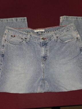 Sz 16 Tommy Hilfiger Crop Jeans